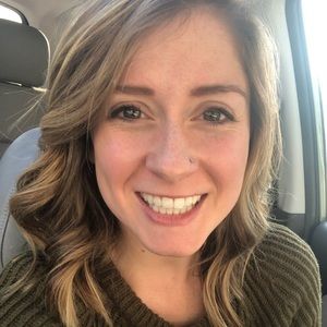 Meet your Posher, Virginia